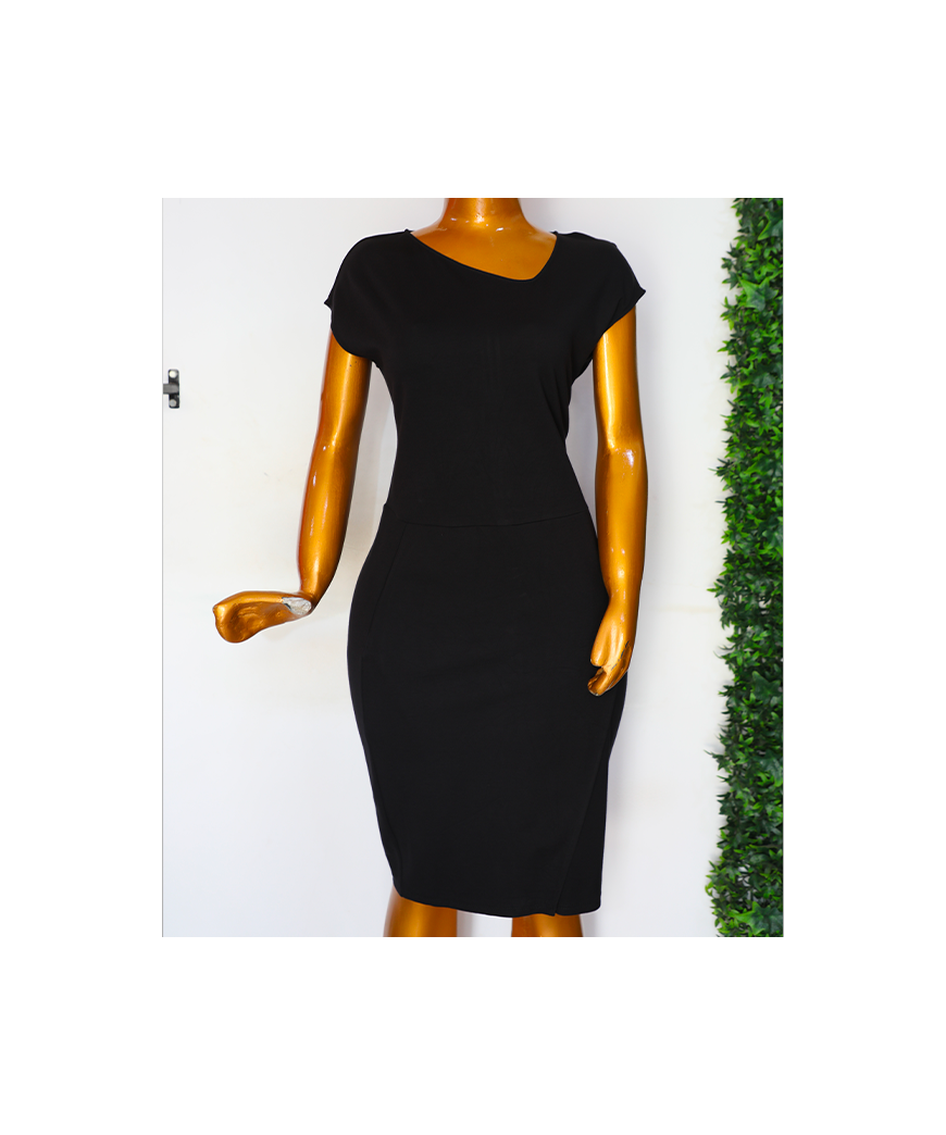 Robe noire élégante