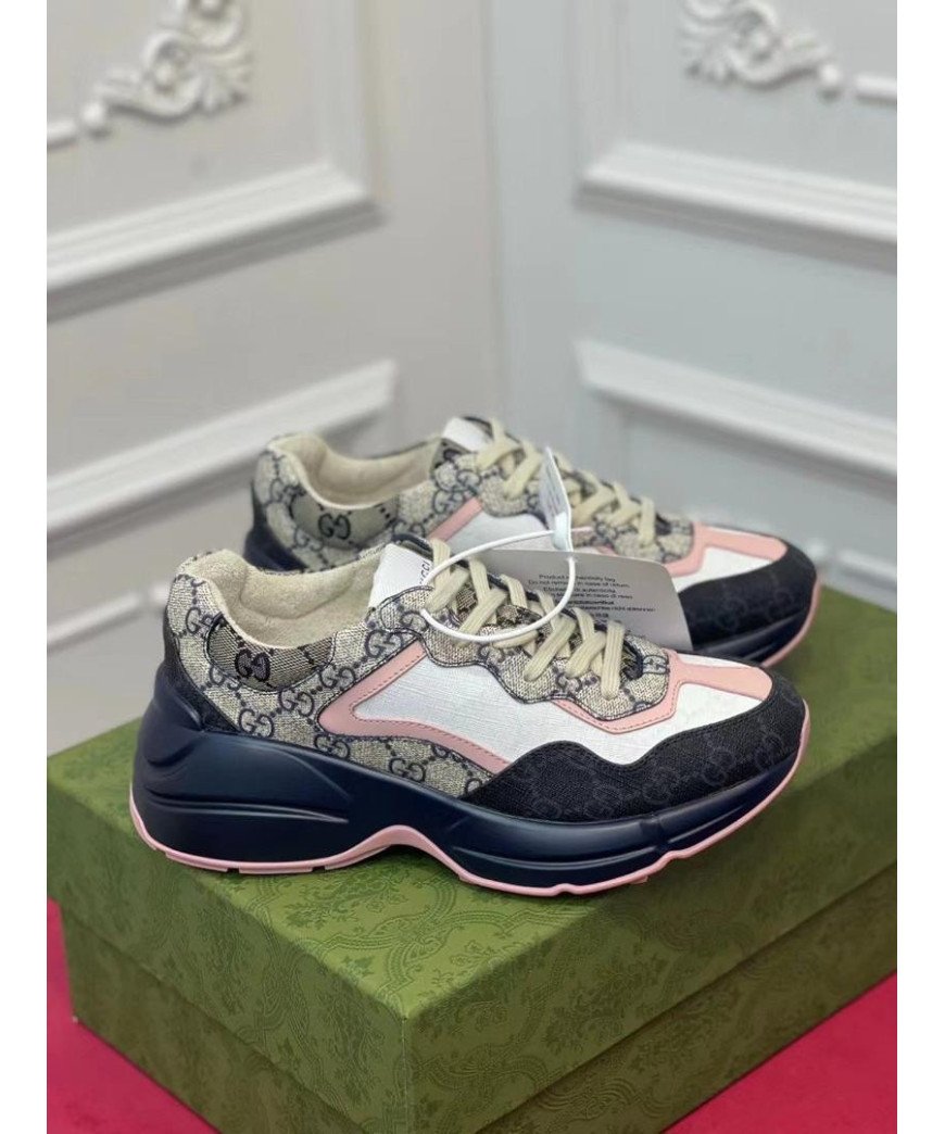 Sneakers Gucci Rhyton Monogram