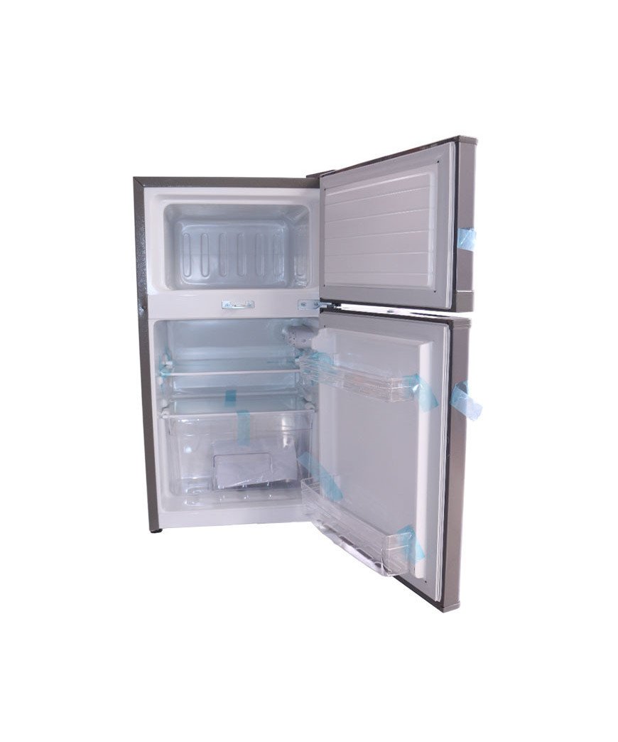 le mini réfrigérateur gris  une capacité de 80l pour que vous puissiez conserver et congeler tous vos aliments frais.