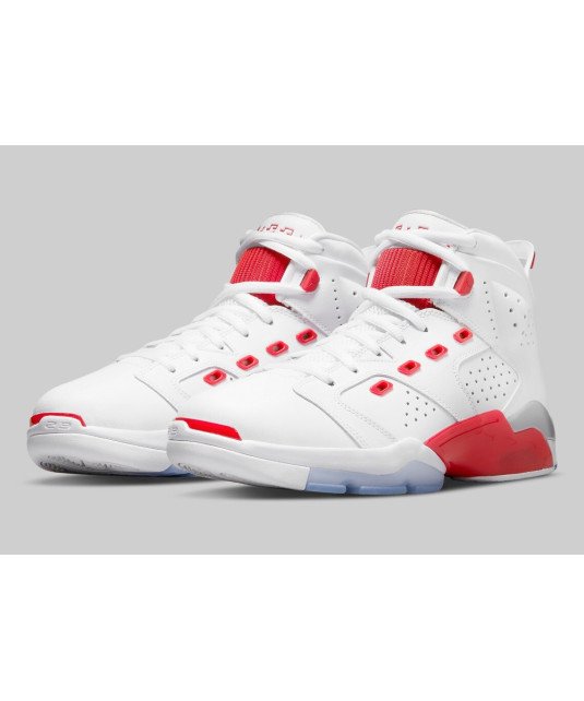 Basket Montante Jordan jumpman Mvp/Blanche détails rouge noire bleu avec et semelle bleu  transparent J10